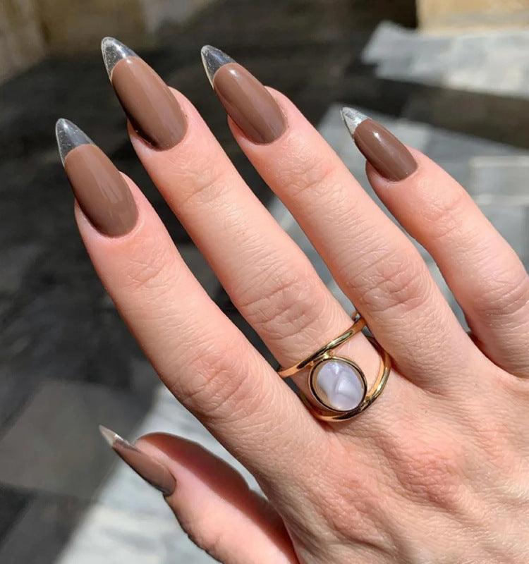 BROWN TO LOVE